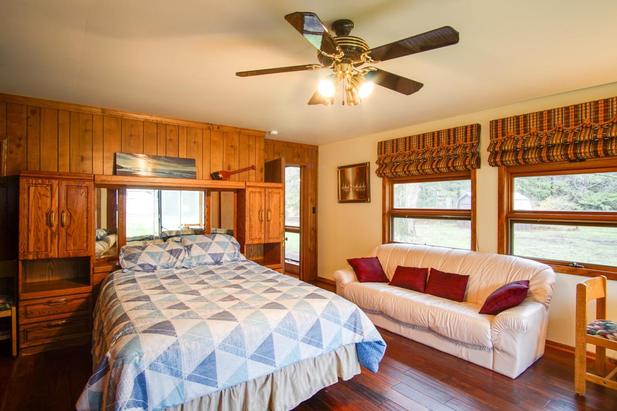 South Haven Home About 1 Mi To Lake Michigan! Exterior photo